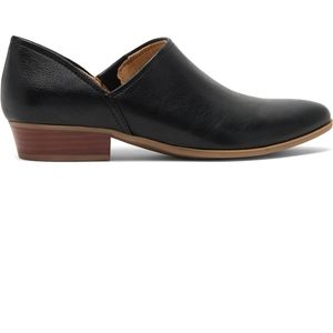 Naturalizer Carlyn Black 8.5